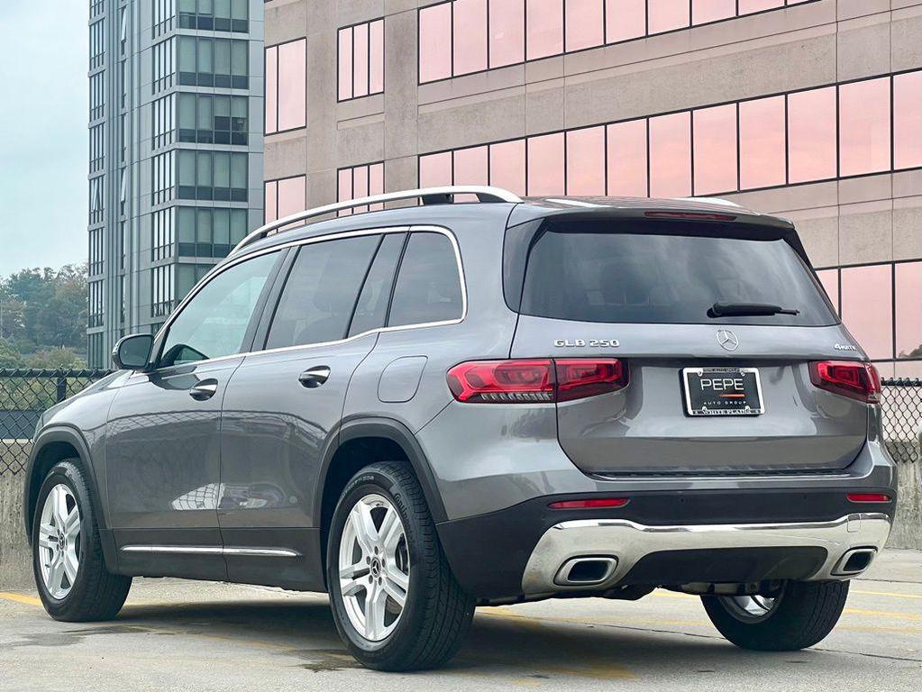used 2022 Mercedes-Benz GLB 250 car, priced at $30,745