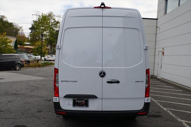 new 2024 Mercedes-Benz Sprinter 2500 car, priced at $89,903