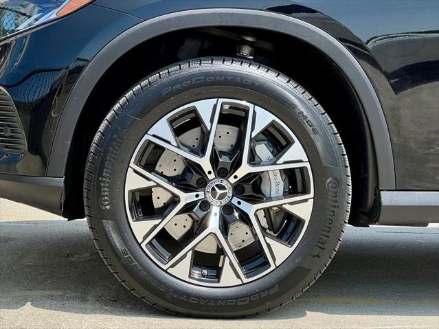 used 2025 Mercedes-Benz GLC 350e car, priced at $56,945