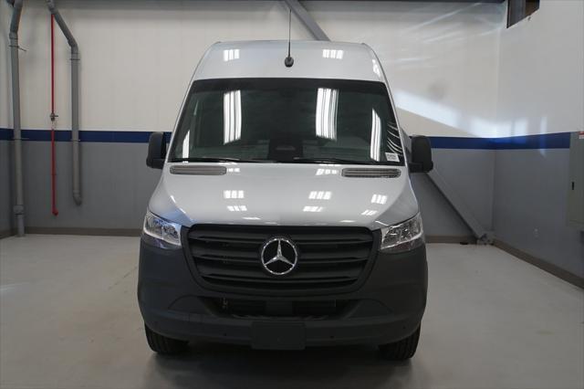 new 2025 Mercedes-Benz Sprinter 2500 car, priced at $69,623