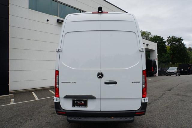 new 2025 Mercedes-Benz Sprinter 2500 car, priced at $73,041