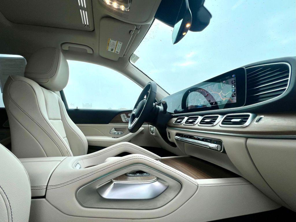 used 2022 Mercedes-Benz GLE 350 car, priced at $41,945