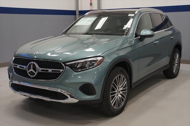 new 2025 Mercedes-Benz GLC 300 car, priced at $59,255