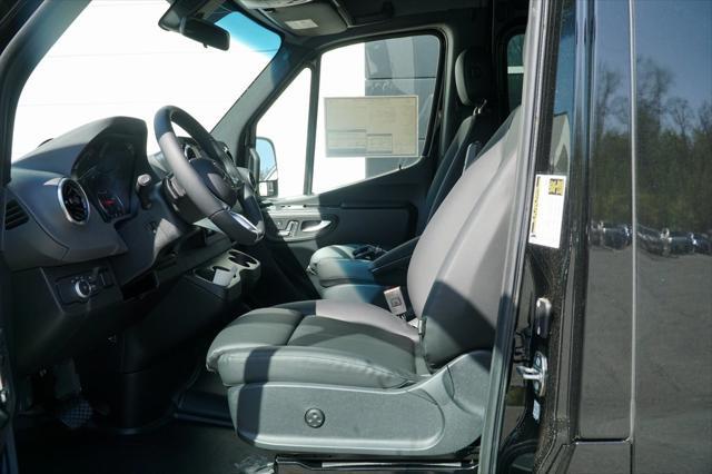 new 2025 Mercedes-Benz Sprinter 2500 car, priced at $83,753