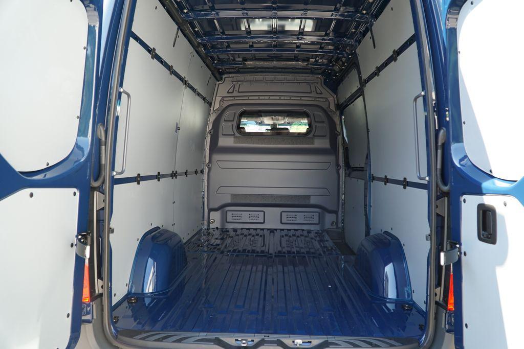 new 2025 Mercedes-Benz Sprinter 2500 car, priced at $68,222