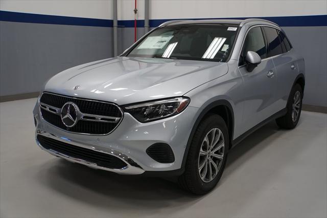 new 2025 Mercedes-Benz GLC 300 car, priced at $57,995