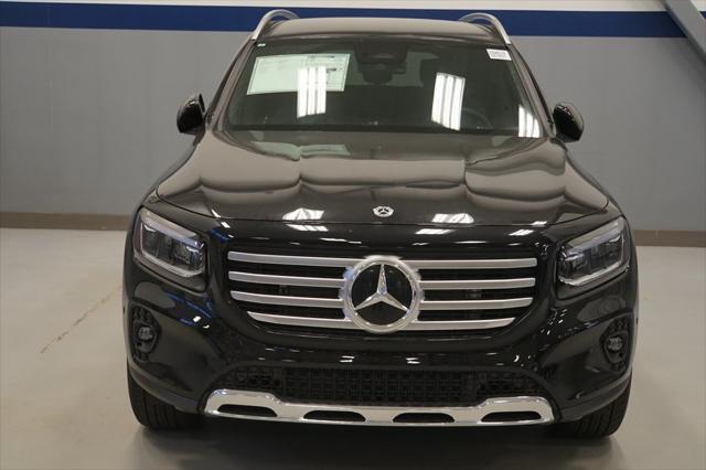 new 2025 Mercedes-Benz GLB 250 car, priced at $51,095