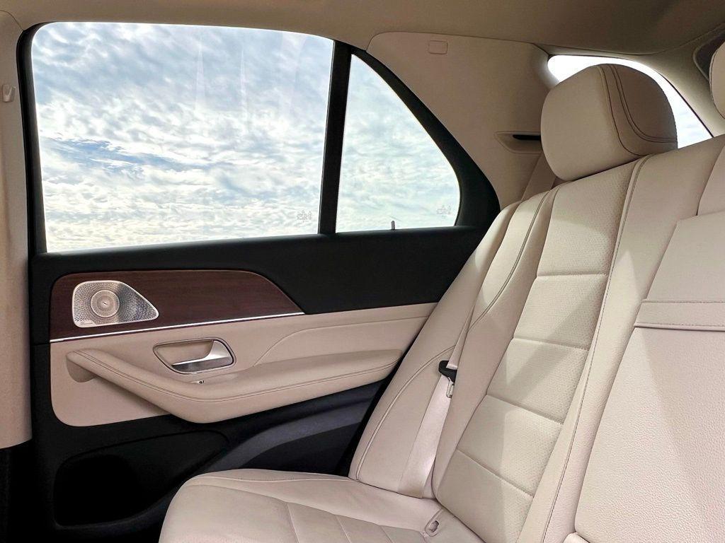 used 2022 Mercedes-Benz GLE 350 car, priced at $48,945