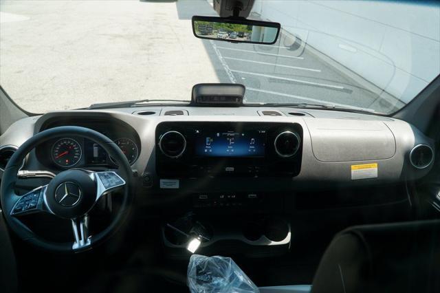 new 2025 Mercedes-Benz Sprinter 2500 car, priced at $68,222