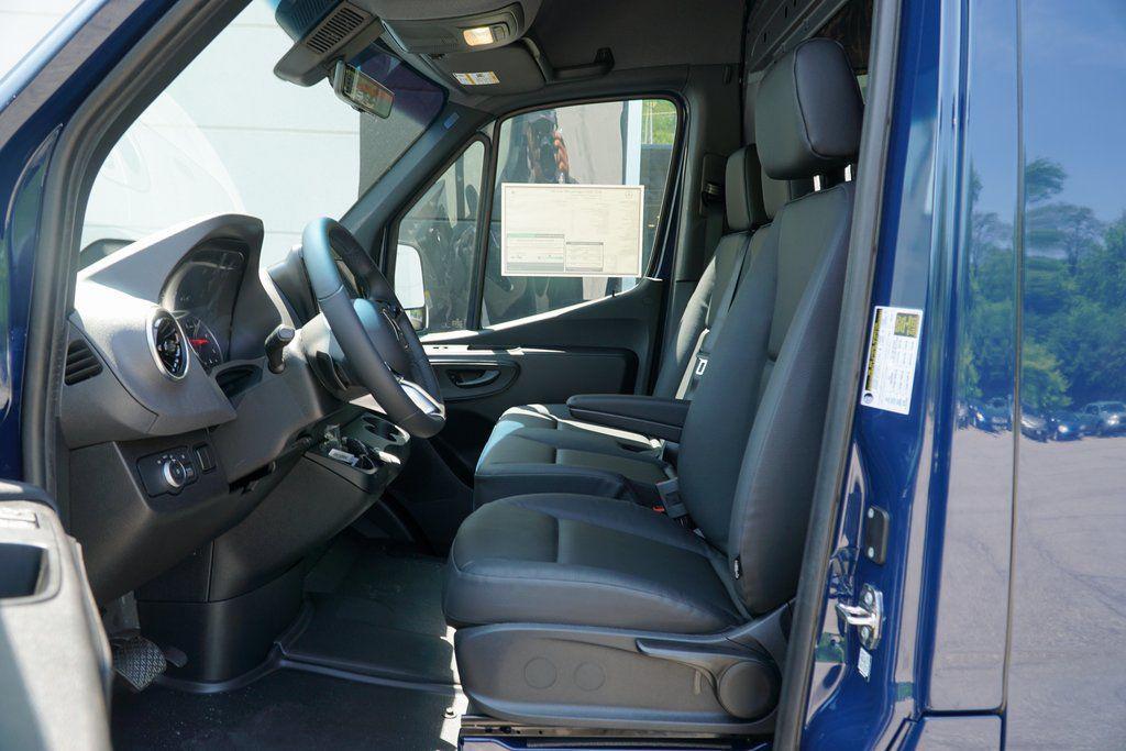 new 2025 Mercedes-Benz Sprinter 2500 car, priced at $68,222