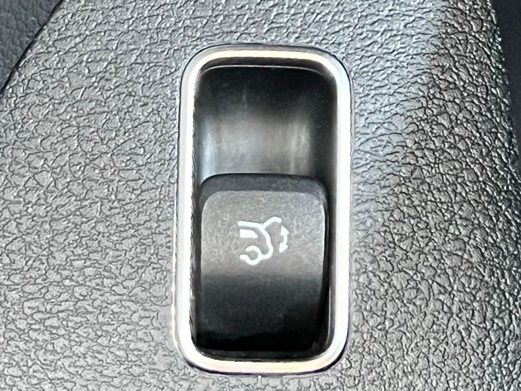 used 2022 Mercedes-Benz GLE 350 car, priced at $48,945