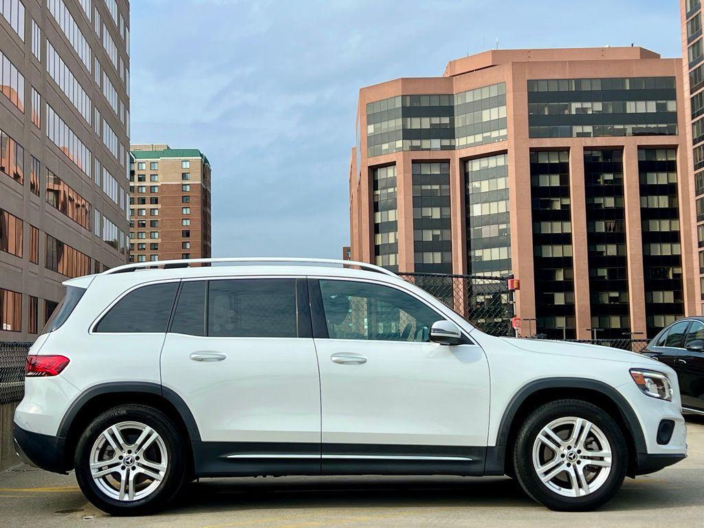 used 2021 Mercedes-Benz GLB 250 car, priced at $30,945