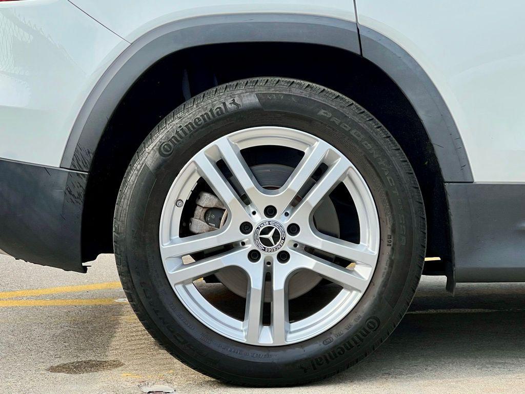 used 2021 Mercedes-Benz GLB 250 car, priced at $30,945