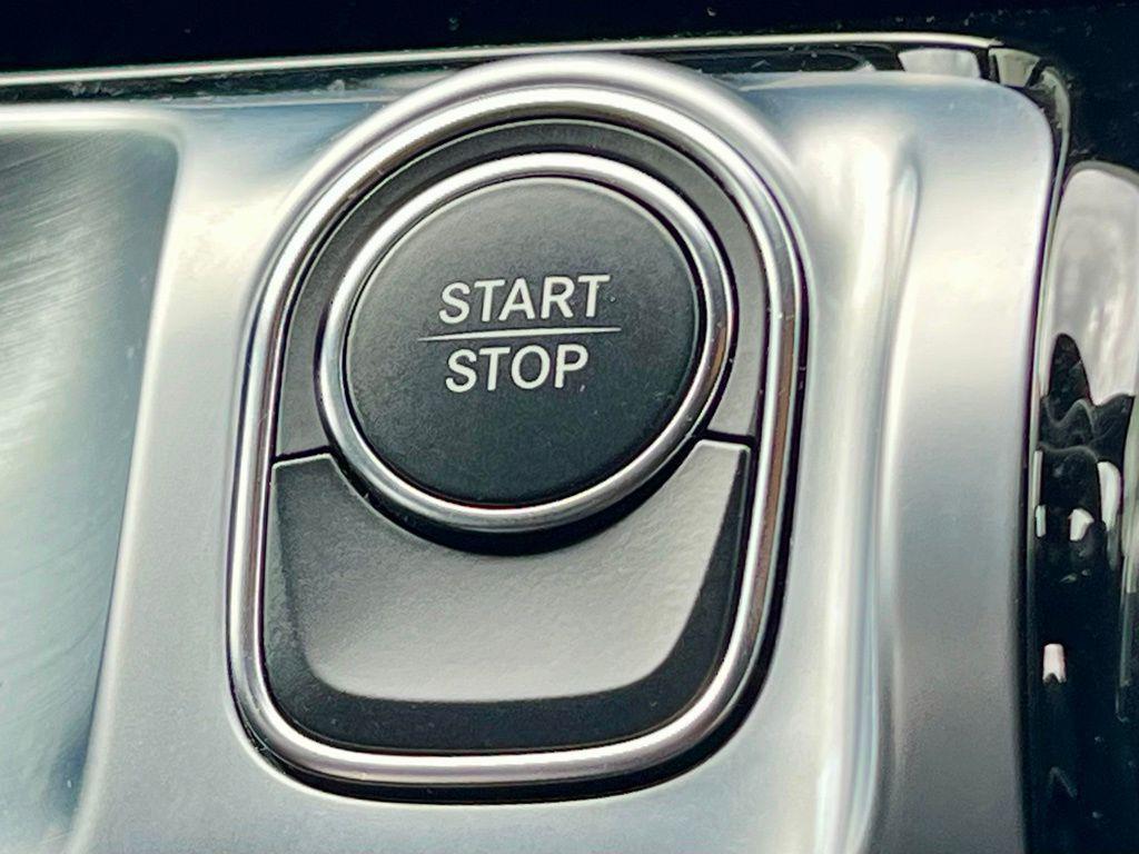 used 2021 Mercedes-Benz GLB 250 car, priced at $30,645