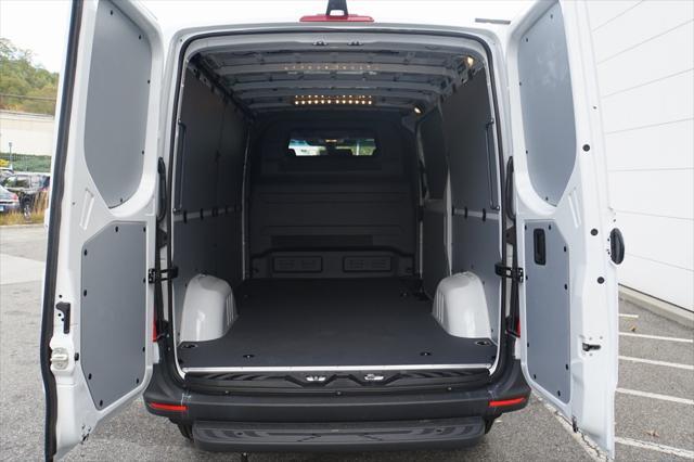 new 2025 Mercedes-Benz Sprinter 2500 car, priced at $62,167