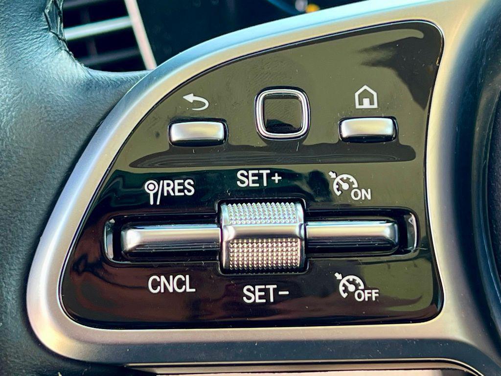 used 2022 Mercedes-Benz GLE 350 car, priced at $43,945