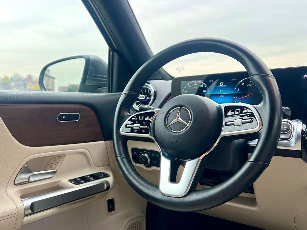 used 2022 Mercedes-Benz GLB 250 car, priced at $30,945