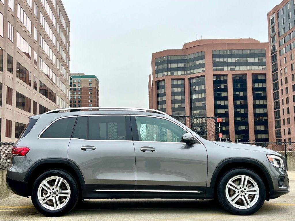 used 2022 Mercedes-Benz GLB 250 car, priced at $30,945