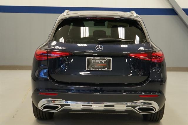 new 2024 Mercedes-Benz GLC 300 car, priced at $56,505