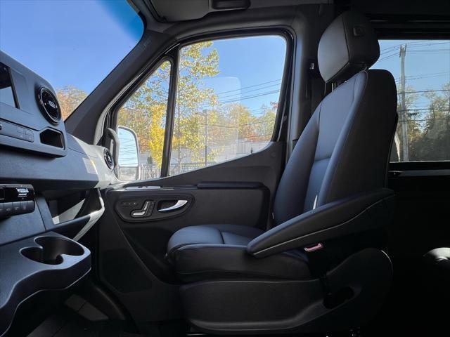 new 2024 Mercedes-Benz Sprinter 2500 car, priced at $78,120