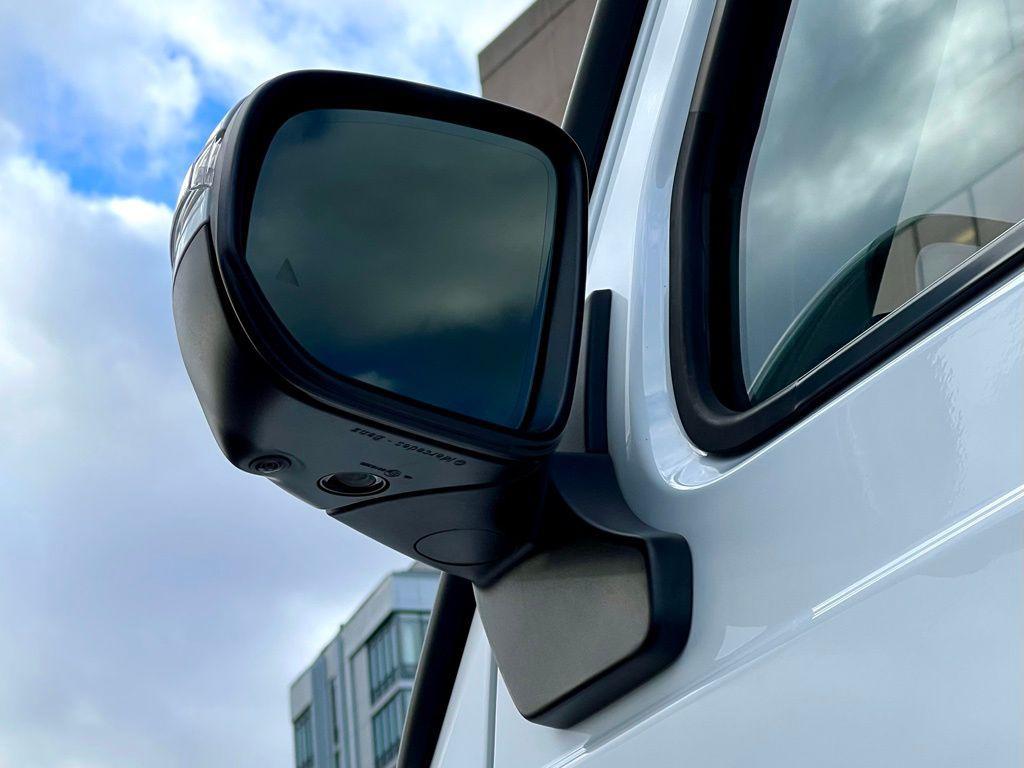 used 2021 Mercedes-Benz AMG G 63 car, priced at $156,000