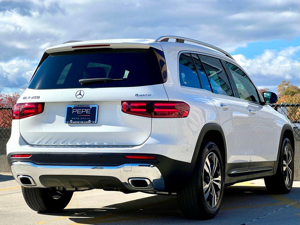 used 2025 Mercedes-Benz GLB 250 car, priced at $41,945