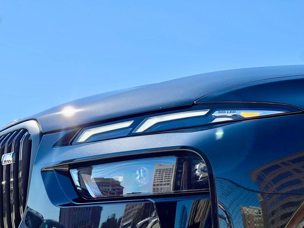 used 2025 BMW X7 car, priced at $99,845