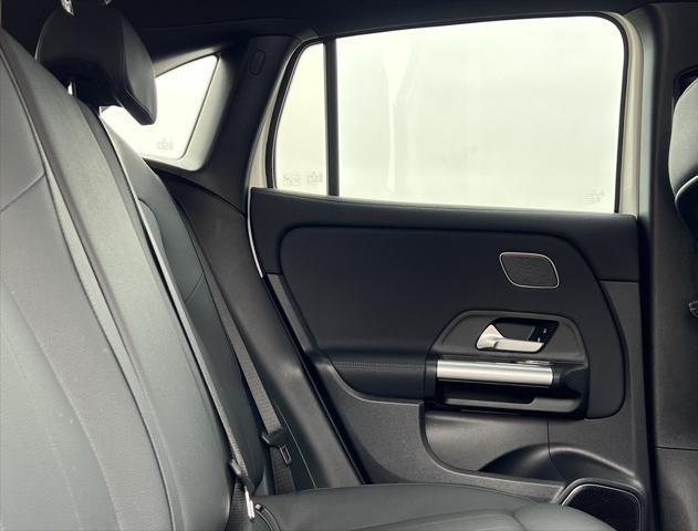 used 2025 Mercedes-Benz GLA 250 car, priced at $41,945