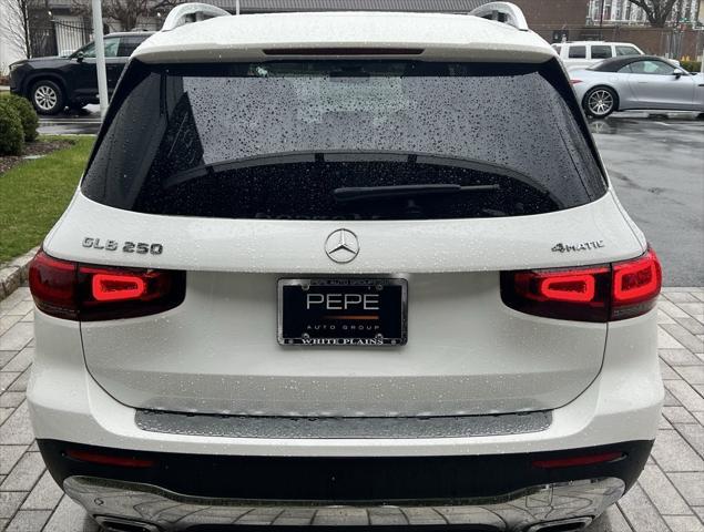 used 2021 Mercedes-Benz GLB 250 car, priced at $28,918