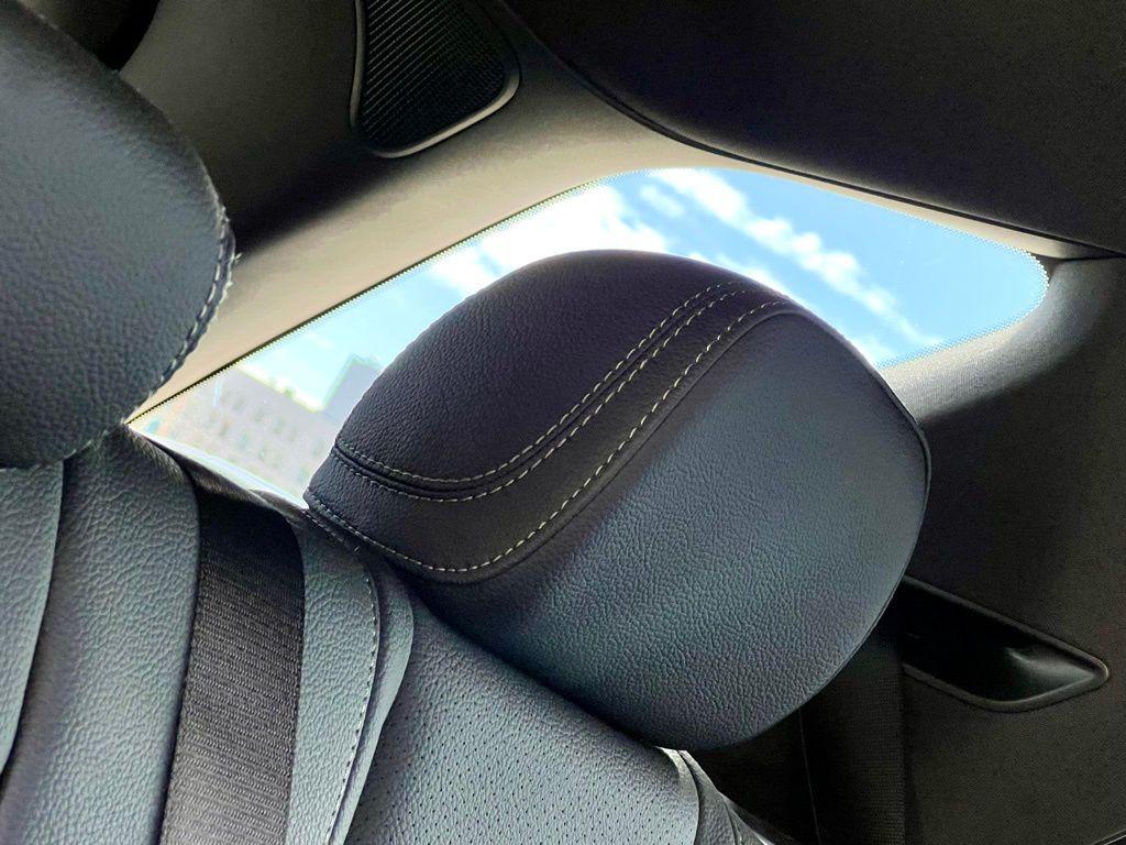 used 2025 Mercedes-Benz GLE 350 car, priced at $64,945