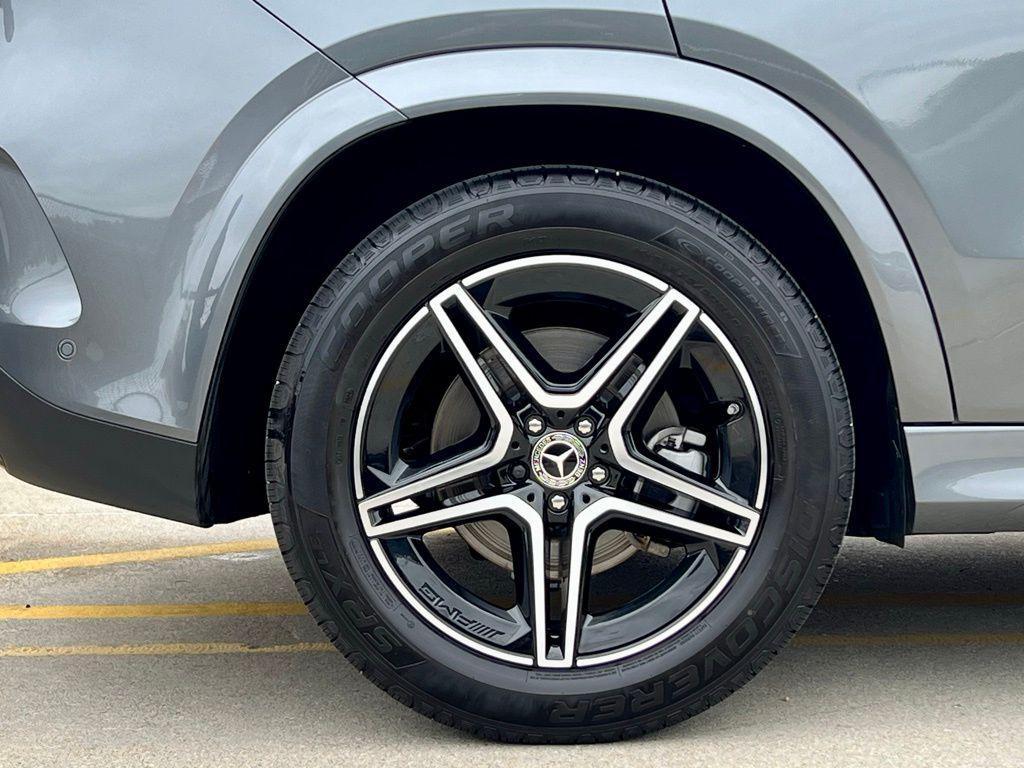 used 2025 Mercedes-Benz GLE 350 car, priced at $64,945
