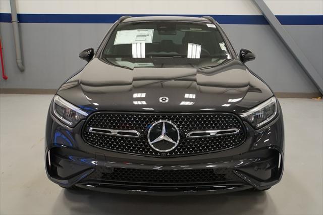 new 2025 Mercedes-Benz GLC 300 car, priced at $61,575