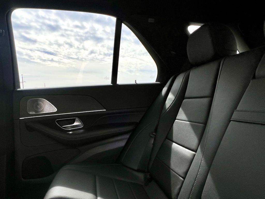 used 2022 Mercedes-Benz GLE 350 car, priced at $47,945