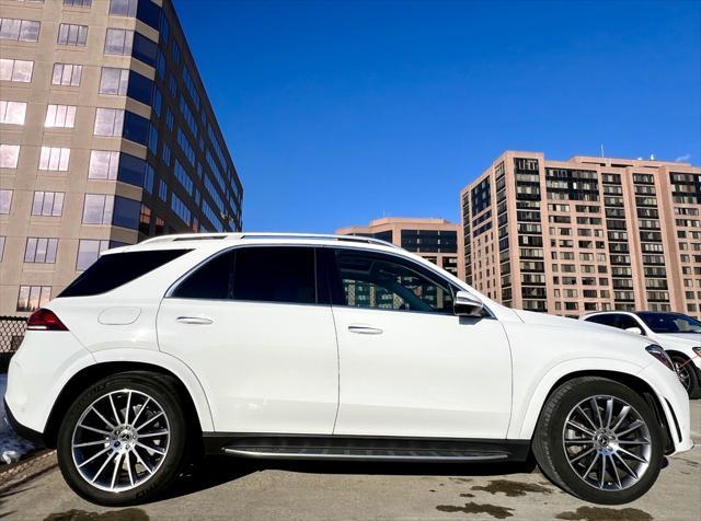 used 2022 Mercedes-Benz GLE 450 car, priced at $56,843