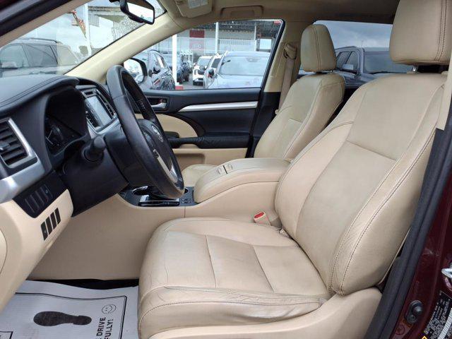 used 2014 Toyota Highlander car, priced at $12,839