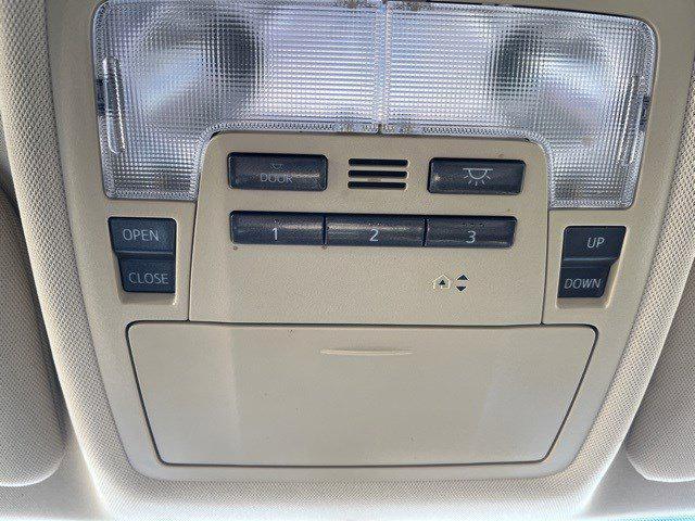 used 2014 Toyota Highlander car, priced at $13,226