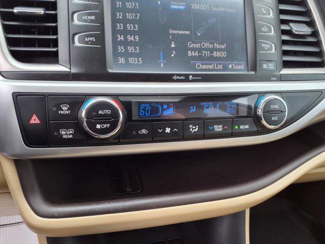 used 2014 Toyota Highlander car, priced at $12,839