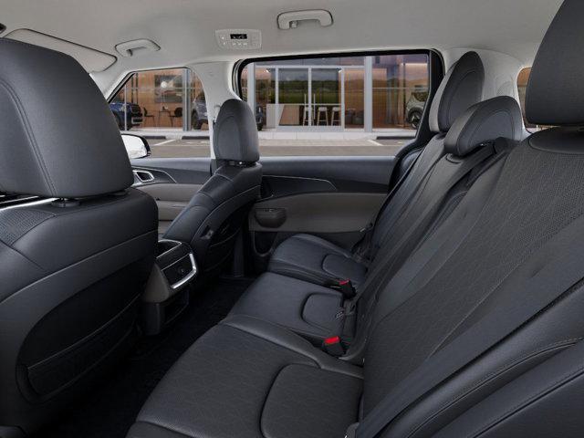 new 2025 Kia Carnival car, priced at $37,025