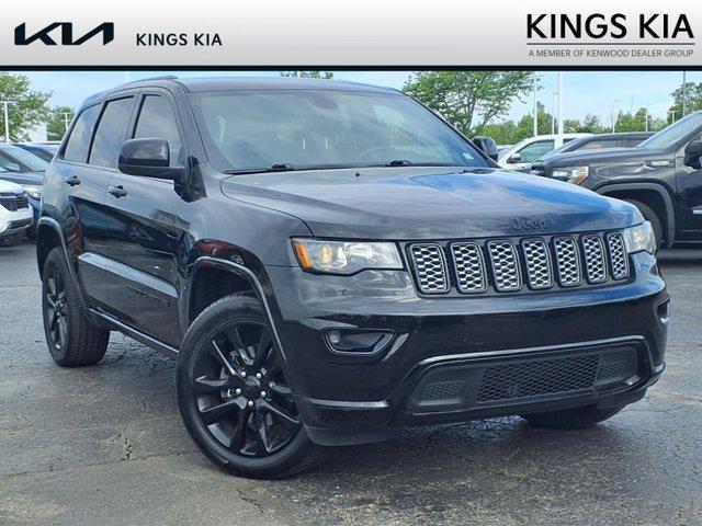 used 2018 Jeep Grand Cherokee car, priced at $17,737