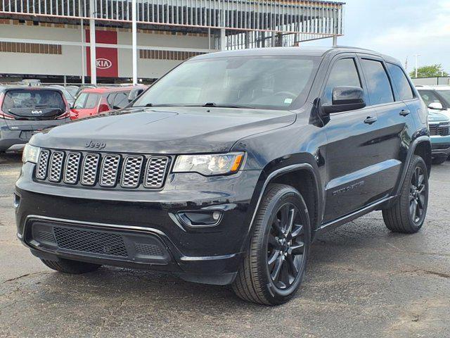used 2018 Jeep Grand Cherokee car, priced at $17,737
