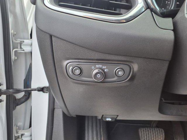 used 2021 Chevrolet Equinox car, priced at $23,526