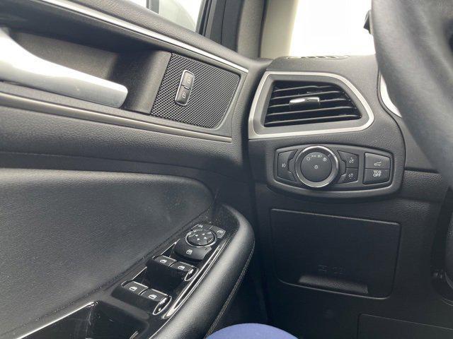 used 2020 Ford Edge car, priced at $20,000