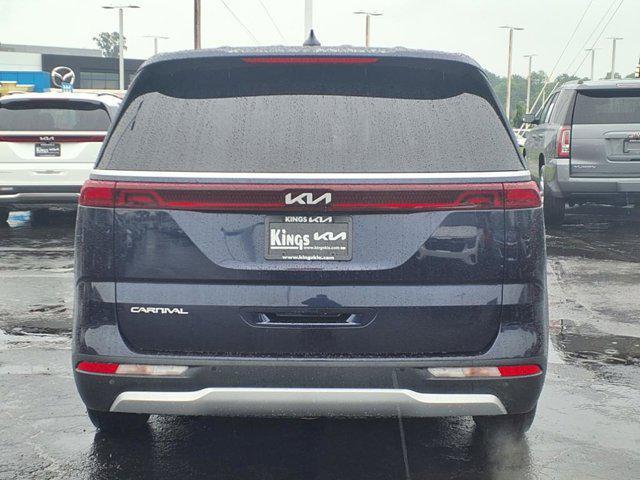 used 2024 Kia Carnival car, priced at $32,825