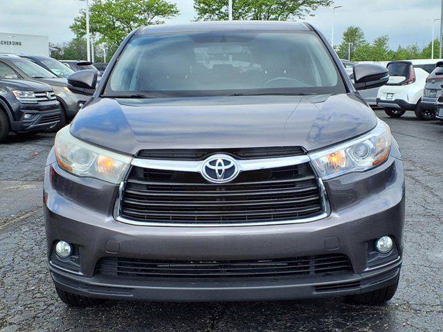 used 2015 Toyota Highlander car, priced at $14,253