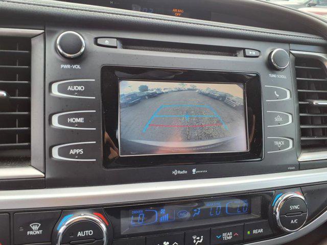 used 2015 Toyota Highlander car, priced at $14,253