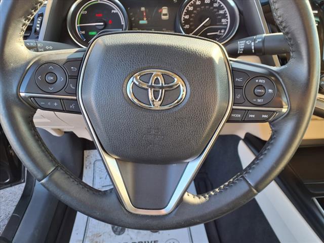 used 2018 Toyota Camry Hybrid car, priced at $24,387