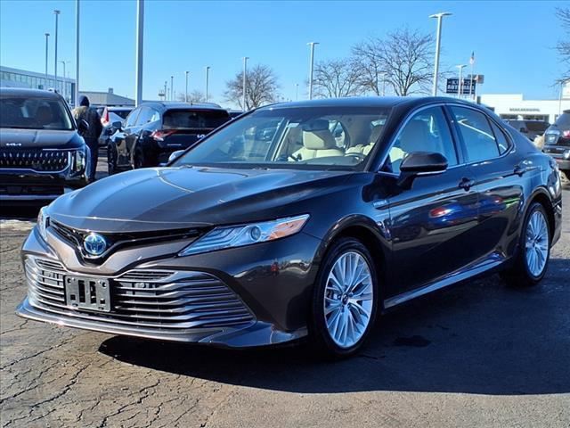 used 2018 Toyota Camry Hybrid car, priced at $24,387