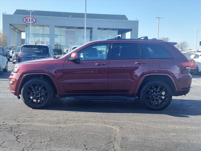 used 2018 Jeep Grand Cherokee car, priced at $15,394