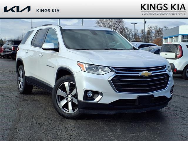 used 2018 Chevrolet Traverse car, priced at $17,271