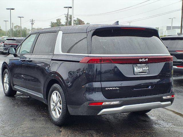 used 2024 Kia Carnival car, priced at $29,250